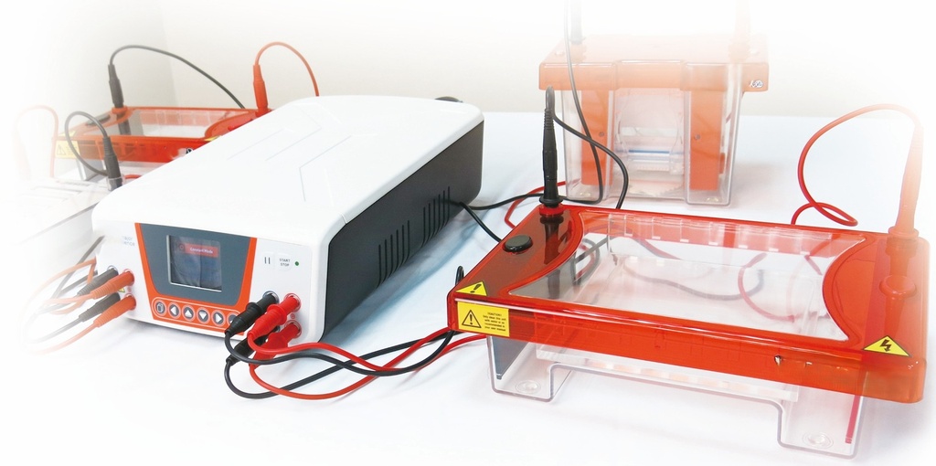 Complete system for Maxi Vertical Electrophoresis & Blotting comprising: Vertical unit, Blotting insert & accessories